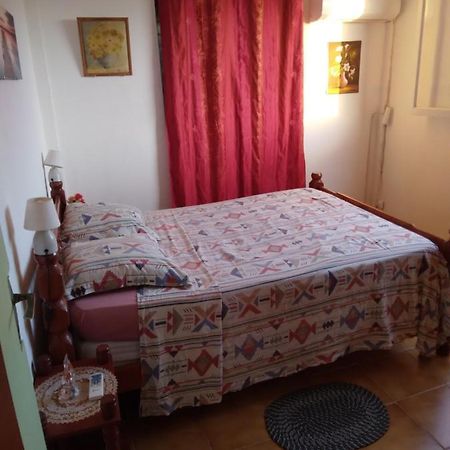 Au Jardin Fleuri Διαμέρισμα Sainte-Anne Εξωτερικό φωτογραφία